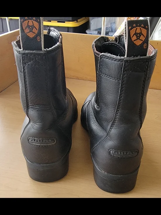 Ariat  Leather Ankle Boots - Picture 4 of 9